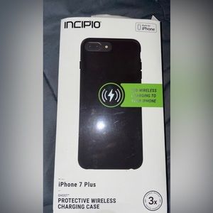 iPhone 7 Plus charging case Brand new